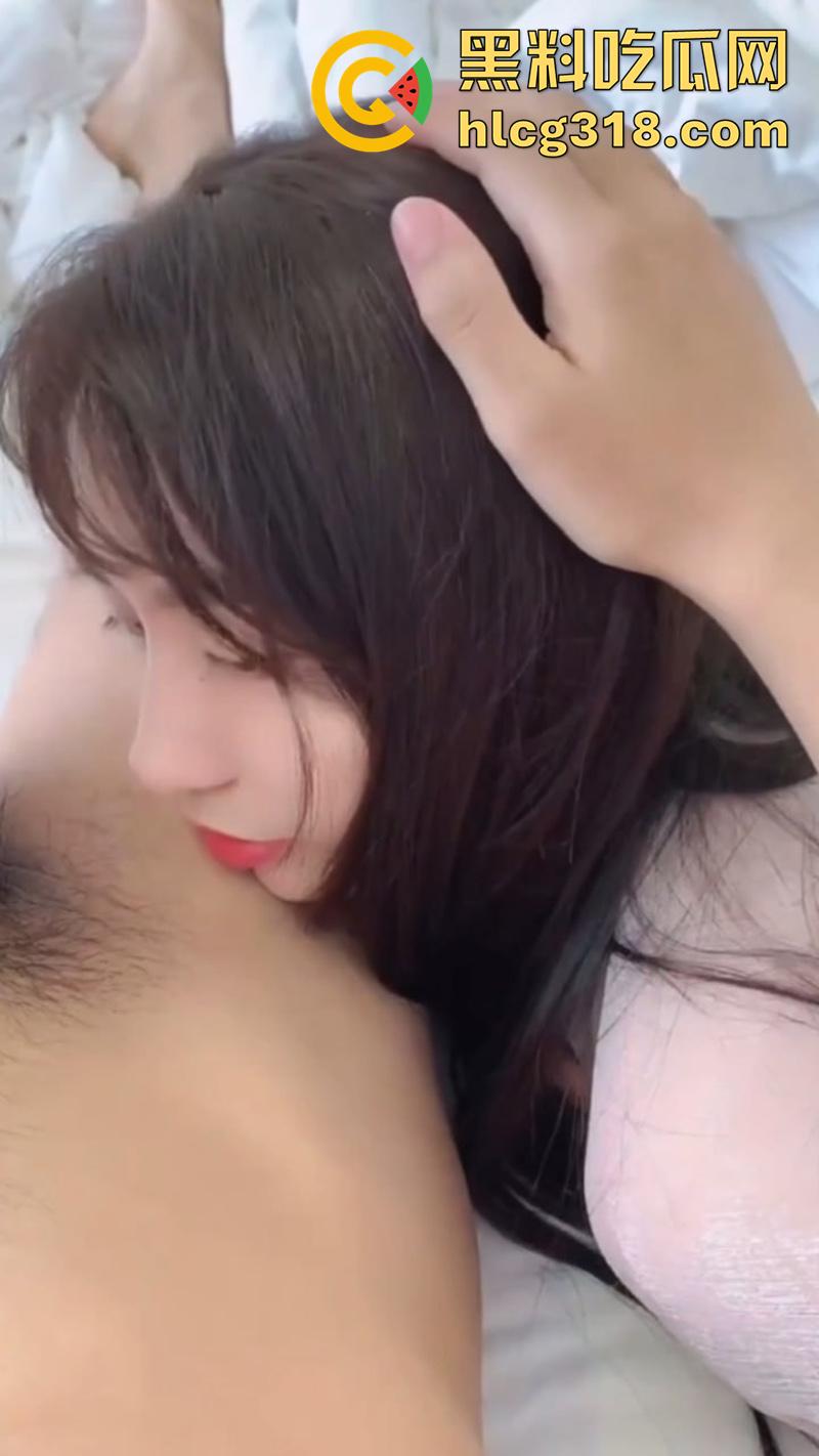 清纯玉女91女神【不见星空】，最新汉服古风福利，火遍全网的性感嫩妹，口活技巧绝对超一流！-6